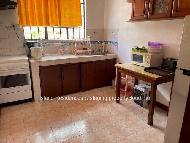 3 bedroom apartment in the heart of Trou aux Biches with parking