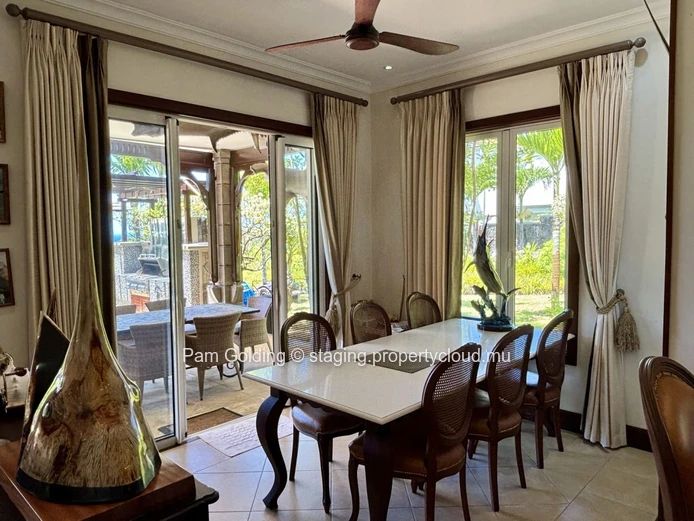Vivre dans la Villa Valriche - entourée par la nature.