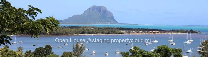 Appartement avec une vue mer féérique. 3 chambres, Piscine. Accessible aux étrangers.