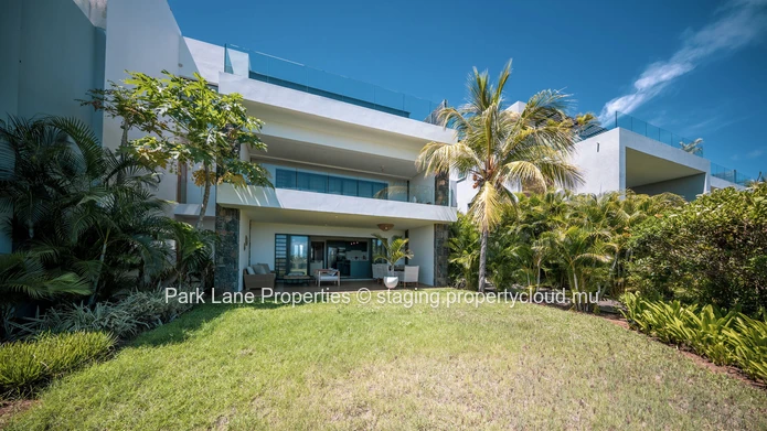 Apartment for sale in a gated community at Saint Antoine.