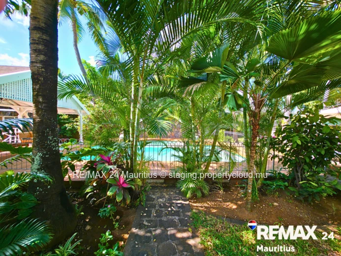 Villa coloniale de prestige à Pointe aux canonniers - 5 chambre, jardin 2 400 m², à 100 m de la mer