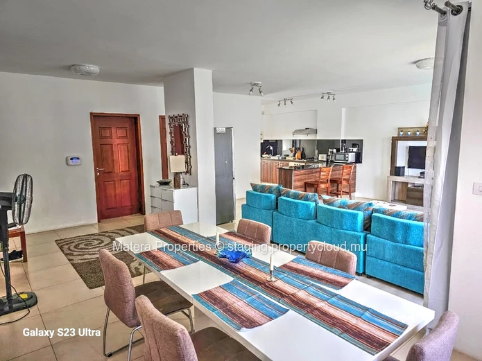 Stunning 110m² Apartment in Flic en Flac with Common Pool & Secure Parking - Fully Furnished & Close to the beach.
