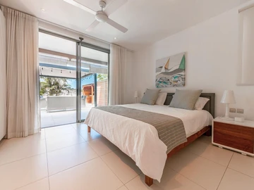 4 Bedroom Apartment