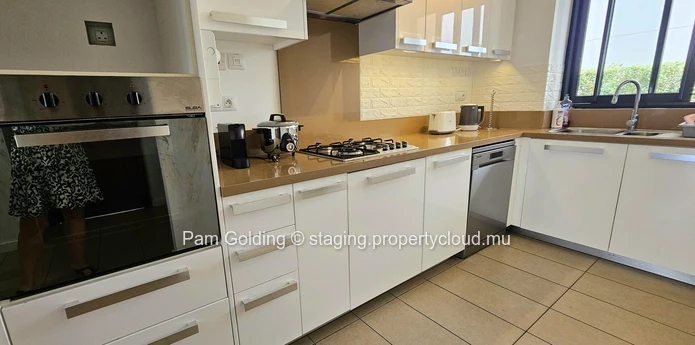 Ground Floor 3-Bedroom Apartment in Azuri – Coastal Living Made Easy