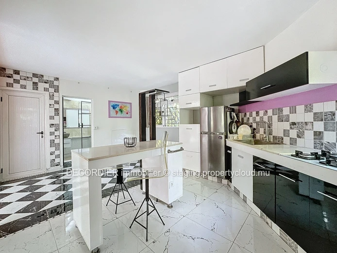 Atypical apartment in co-ownership