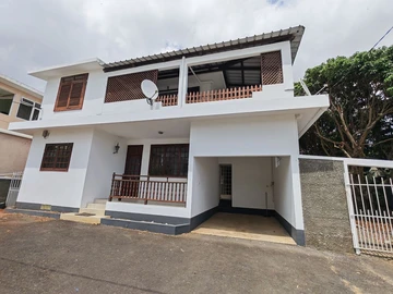 7 Bedroom House
