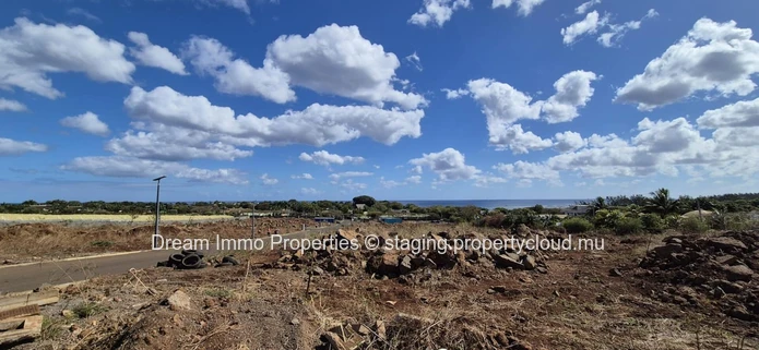 Walking Distance To The Beach! Residential Lands Very Close To The Sea In Albion – Mauritius