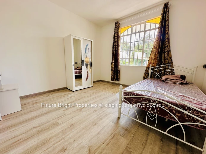 Ground-Floor Apartment in a Quiet Neighbourhood – Ideal for Couple or Individual