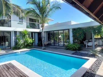 4 Bedroom Villa