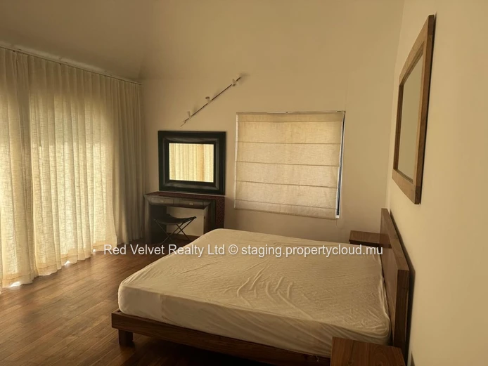 Elegant 3-Bedroom Villa for Rent in Flic en Flac