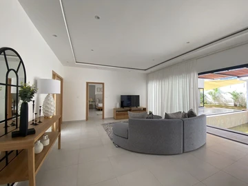 4 Bedroom Villa