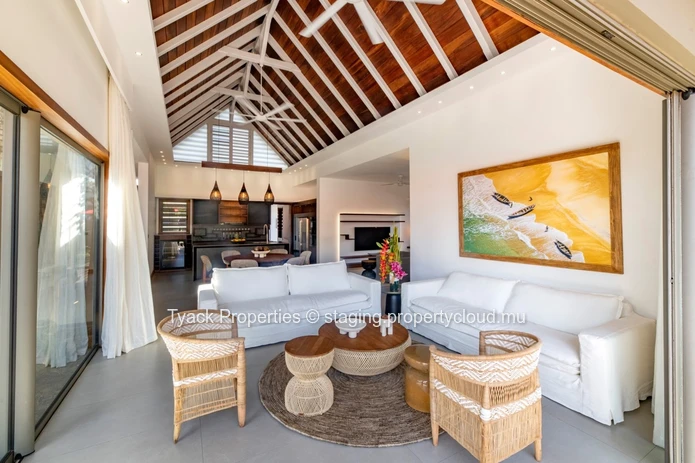 Elegant 3-Bedroom Villa with Private Garden Near Grand Baie