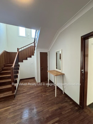 Penthouse À Vendre – Sodnac, Quatre Bornes