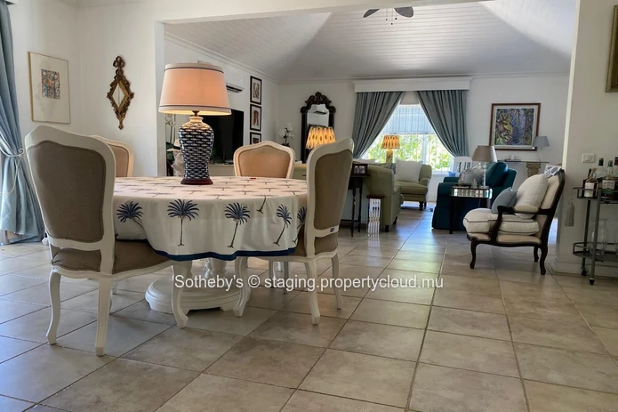 Colonial Style Living