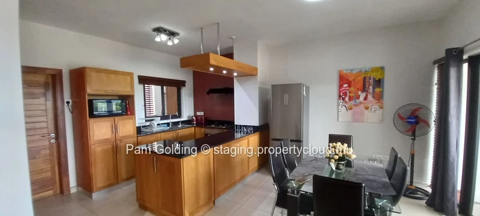 Spacious Penthouse Living in Sought-After Tamarin