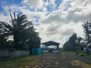 Commercial Land