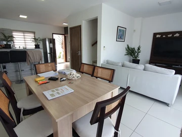 Townhouse, Duplex de 3 Chambres