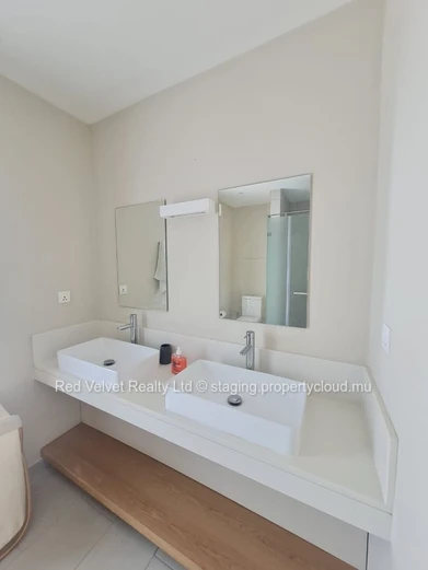 Luxurious Townhouse for Rent in the North Region of Mauritius 