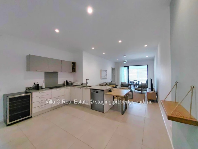 Jolie appartement clé en main, avec un jardin privatif et deux sublime piscine commune avec un accès sécurisé, sur un...