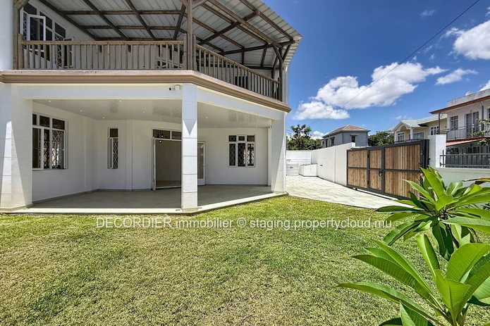Maison spacieuse à vendre