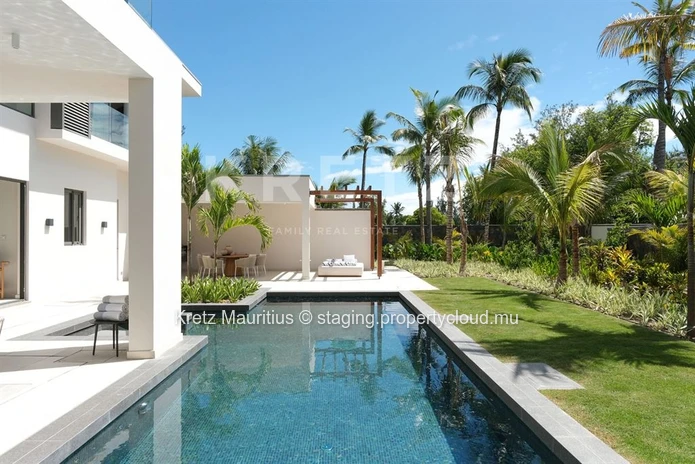 Exclusive – Contemporary villa in the heart of a 5* hotel estate (Sole Mandate)