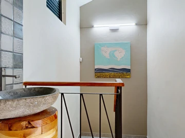 7 Bedroom Apartment