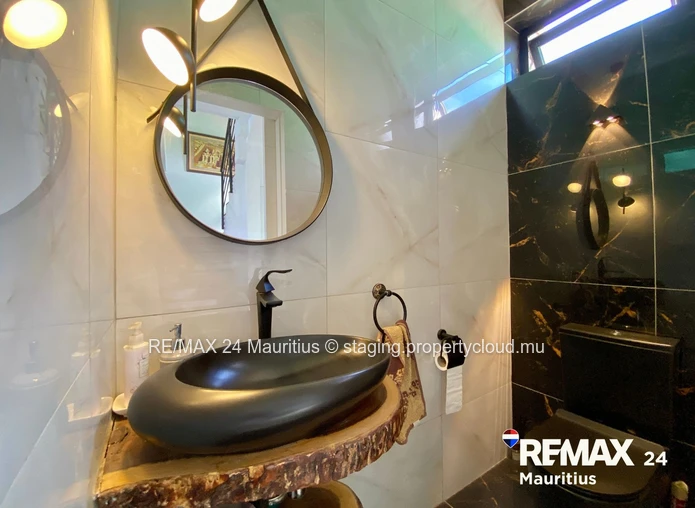 3-Bedroom Villa with Sea Views in Gated Community