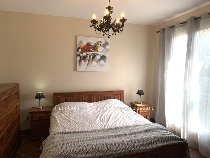 Duplex in a quiet area