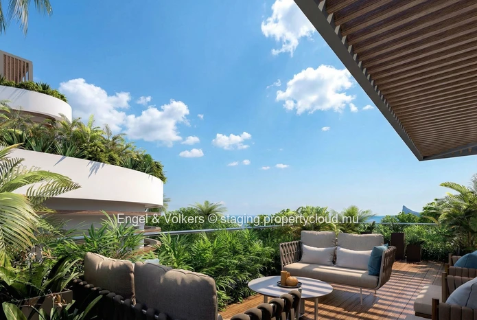 Contemporary Coastal Apartment in an Exclusive Setting