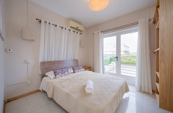 Apartment building for sale