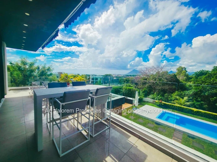 Villa for sale as a business – La Gaulette