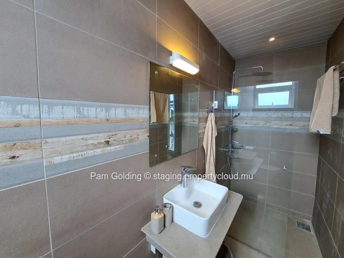 Trou d'Eau Douce – Penthouse for rent – Pam Golding Mauritius