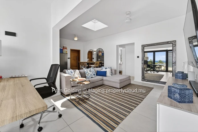 Penthouse immaculé et meublé à Tamarin