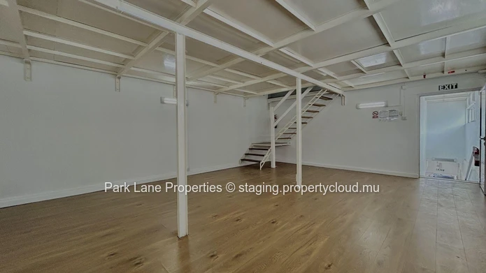 Prime Industrial Building for Sale: Offices, Warehouse Space, Ideal Location