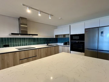 3 Bedroom Townhouse, Duplex