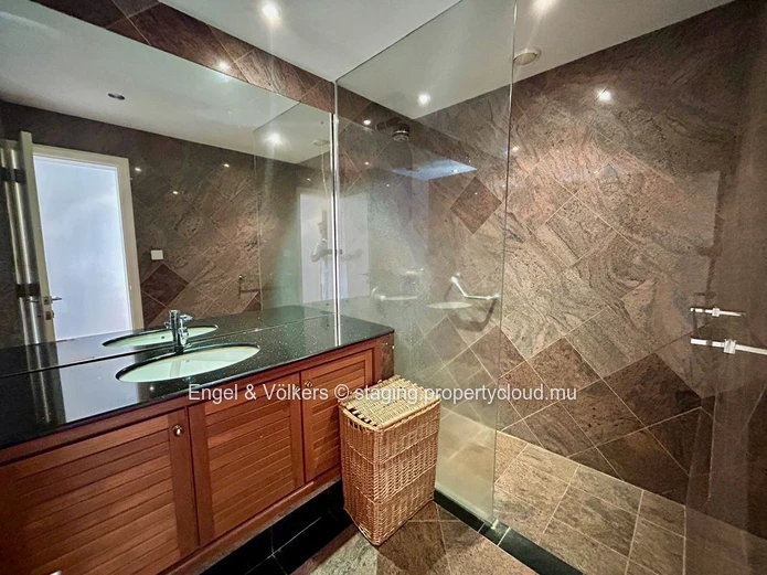 Exceptional House for Sale in Albion – Mauritian Citizens Only