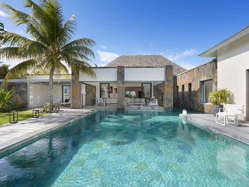 4 Bedroom Villa
