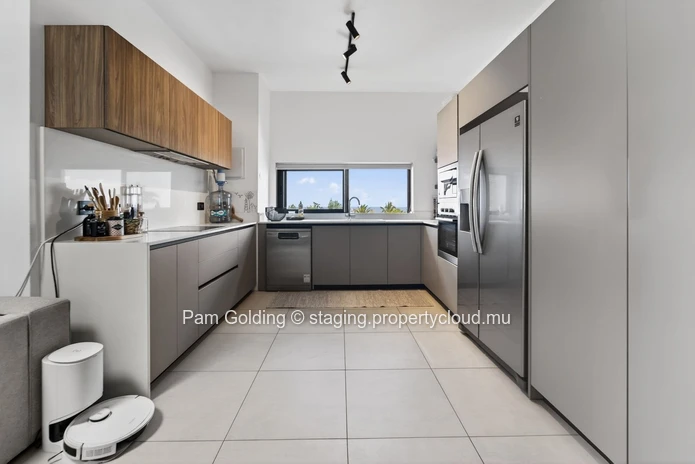 Penthouse immaculé et meublé à Tamarin