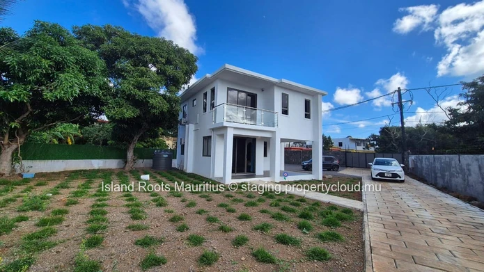 Duplex de 3 chambres à louer à Grand Baie