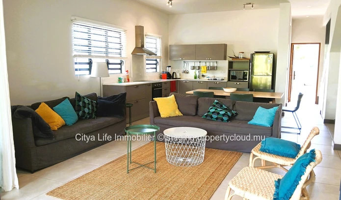 Duplex Moderne et Unique à Vendre.