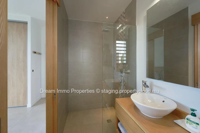 Villa With Mountain Views & Surrounding Nature, A Stone's Throw From The Tamarina Golf Course - Mauritius