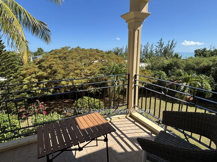 Calodyne - Charming Duplex with Sea View