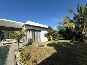 4 Bedroom Villa