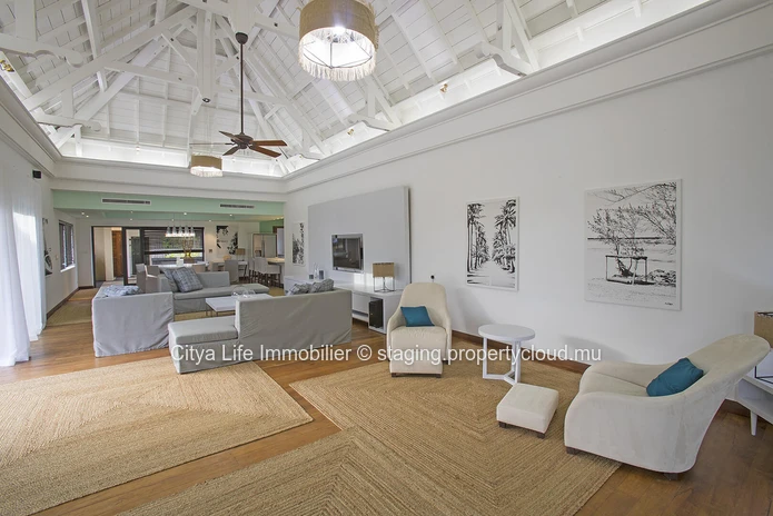 Luxurious Villa with Private Pool in Bel Ombre - Beau Champ Area - 316m² Living Space - 3,385m² Land - €