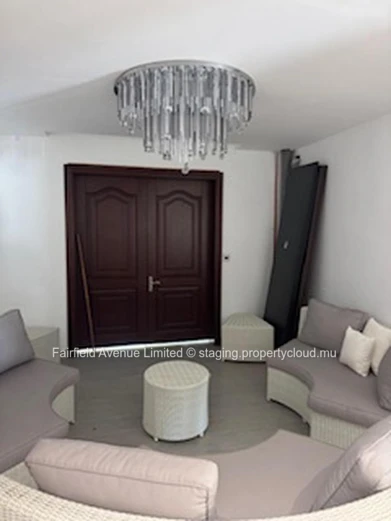 : Maison à vendre à Roches Noires, Rivière du Rempart, grande maison, 4 chambre a coucher avec ensuite. Proche commer...