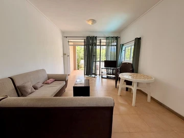 2 Bedroom Townhouse, Duplex