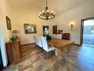 4 Bedroom Villa