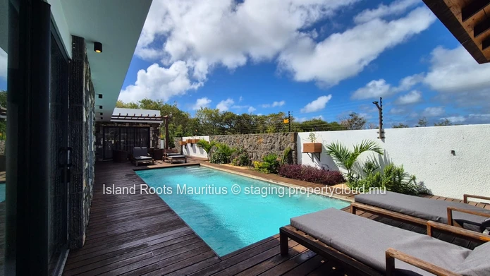 Grande Baie Chemin Vingt Pieds: 3-Bedroom House for Sale - Ideal for Families!