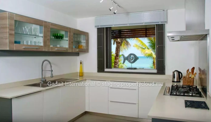 Modern Beachfront Villa for Short-Term Rent in Pereybere