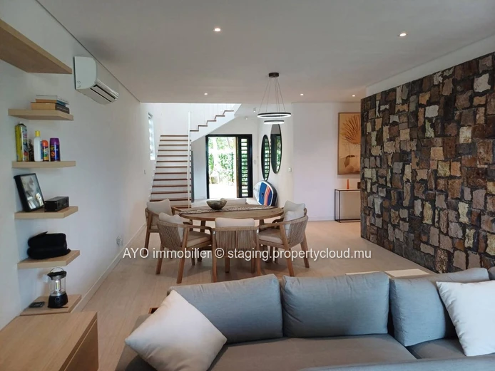 High standard 4 bedrooms villa in Poste La fayette with idyllic stunning oceanview 